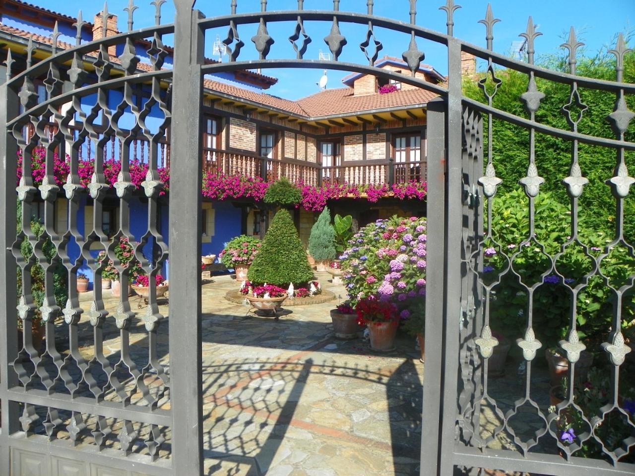 Posada Gema Ubiarco Ngoại thất bức ảnh